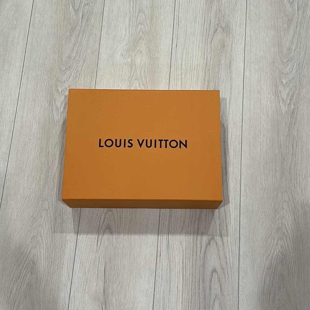 Louis Vuitton Box - Picture 3 of 7